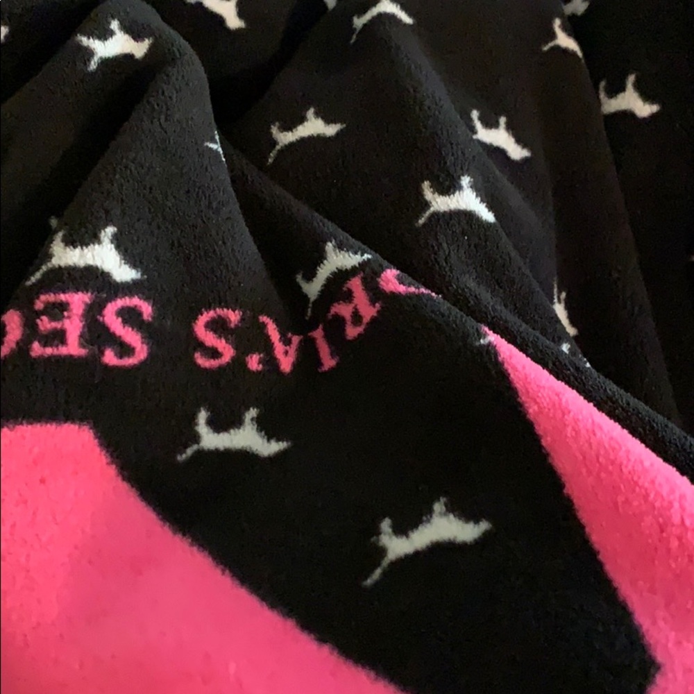 💕PINK 🦮 BLANKET 🎉🛍💌